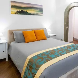 Maison Orange Apartment