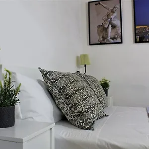 Crystal Ship Apartment