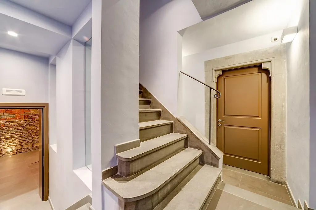 Mannaioni Suites Florence 4*,